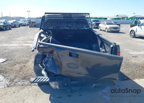 2006 Ford F-150 Lariat/Xl/Xlt z USA, uszkodzony, nr VIN 1FTPX12546NA49383